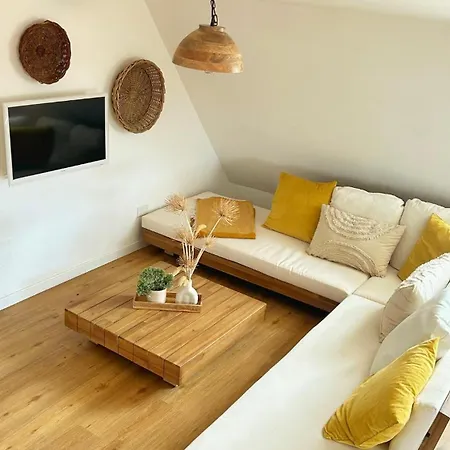 Apartment La Mansarda Sul Mare *